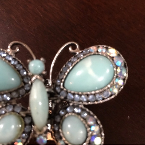 ▪️Vintage Butterfly Hair Clip - Picture 3 of 6